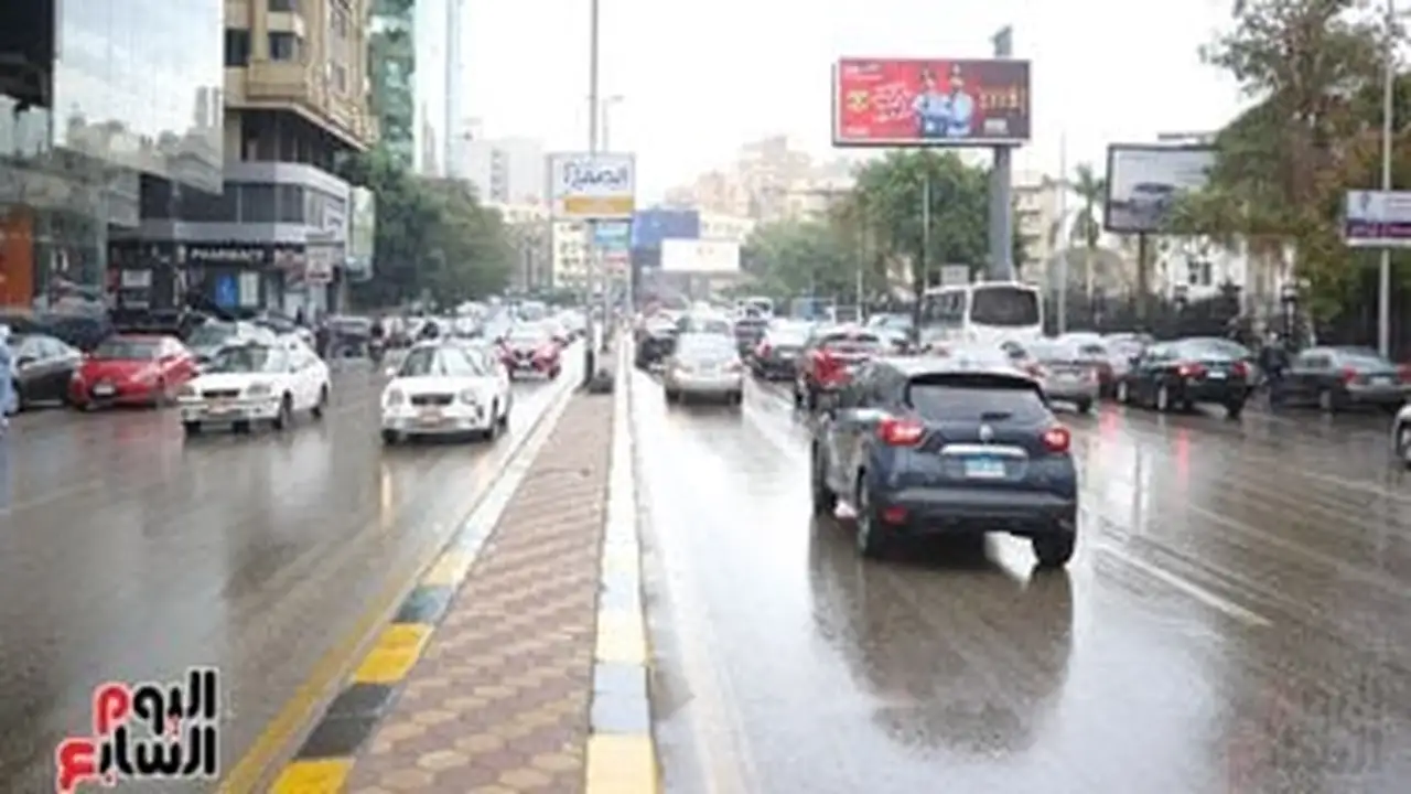 المرور يعتمد كاميرات المراقبة وأرقام الطوارئ لمواجهة تحديات الأمطار ومراقبة حركة السير